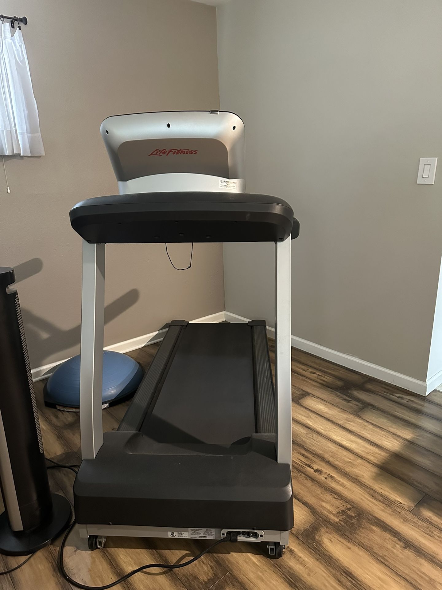 Life fitness Treadmill Model T3