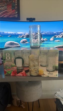 8 piece Green Titan tumbler set.