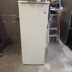 Freezer.. Upright.  Delivery Possible 