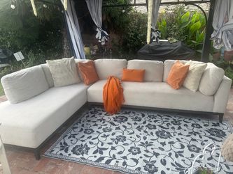 Sectional Sofa Couch