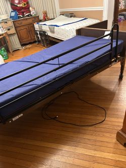Twin bed and frame like new electric movement on mattress