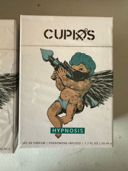 Cupids Hypnosis 2.0, a popular pheromone-infused Eau de Parfum for men.