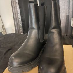 Women’s Boots