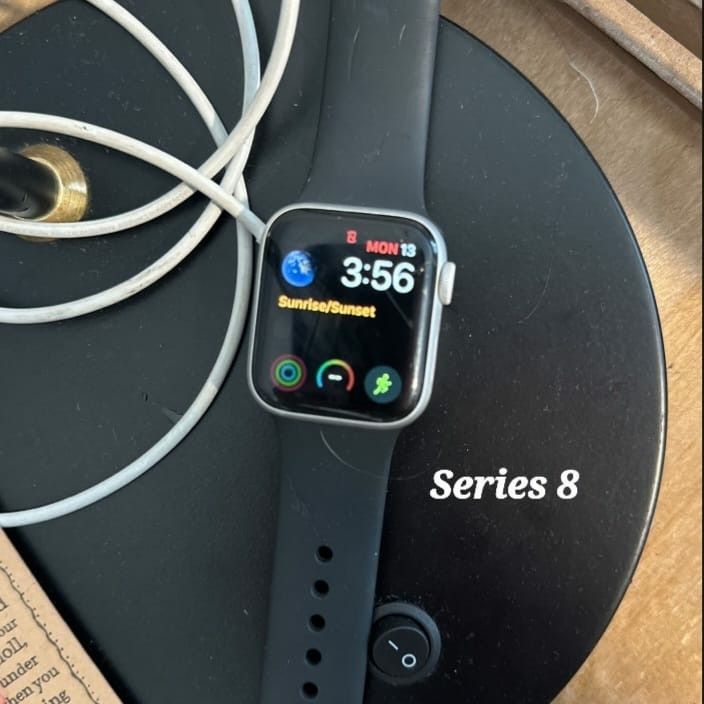 APPLE WATCH SERIES 8 41MM UNLOCKED NEW IN BOX $1 DOWN TODAY REST IN PAYMENTS.NO CREDIT CHECK