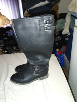 Woman's Boots