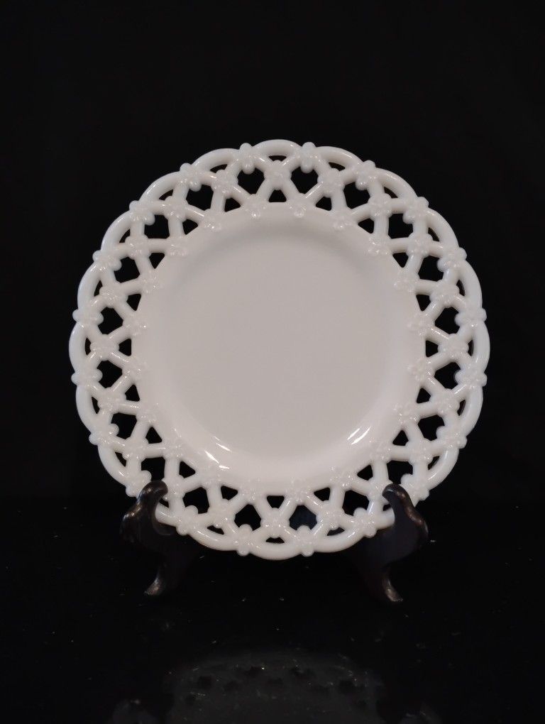 Vintage Westmoreland "Forget Me Not" Milk Glass Plate