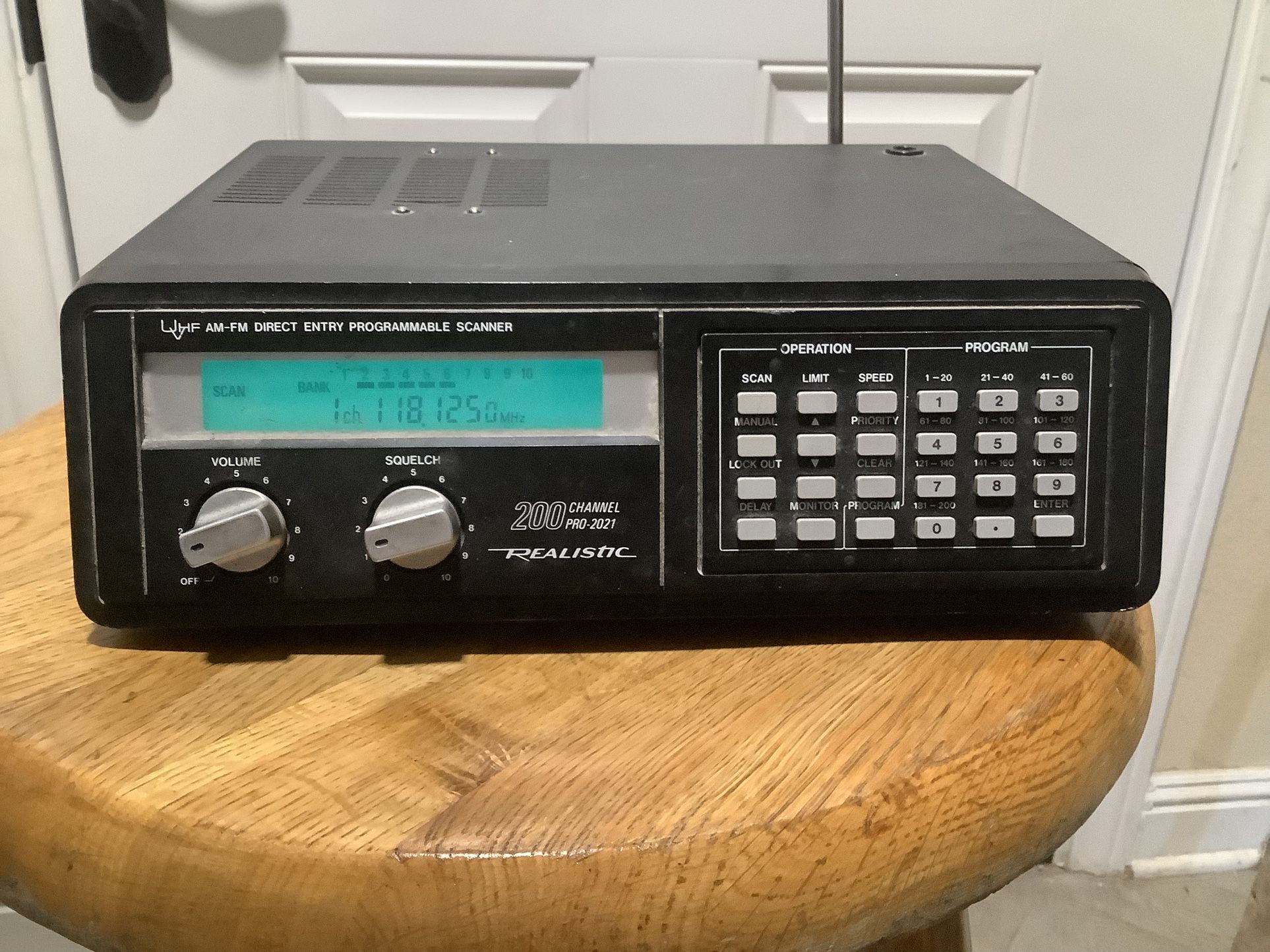 Radio Shack Pro-2021 Scanner