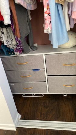Mini dresser