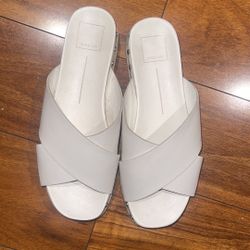 Dolce Vita Sandals Size 8.5