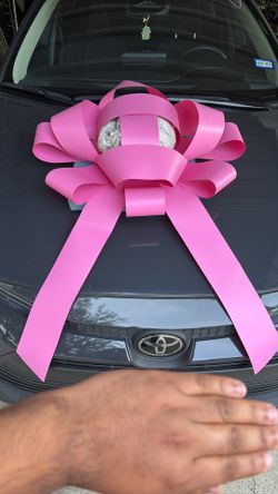 Big pink car bow