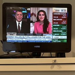 Vizio TV 19” Great Condition 