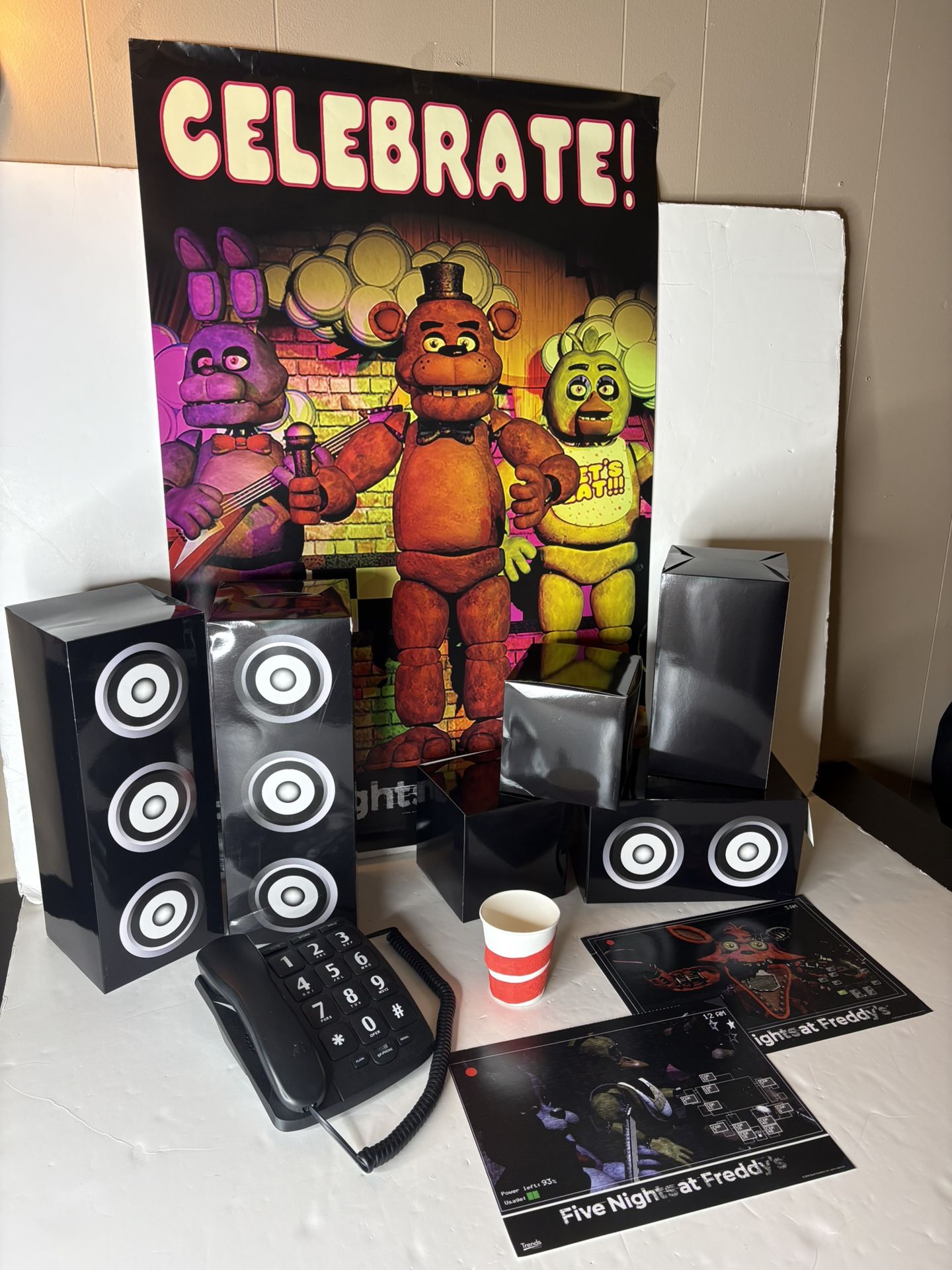 Five nights at Freddy's office party decorations