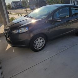 2015 Ford Fiesta