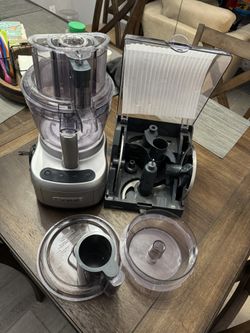 Cuisinart Food Processor