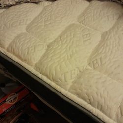 Tencel 2mattress1boxKing Sz Bed