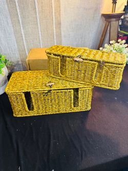 Rattan cords baskets! 2 pack! Brand new in box!