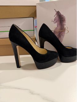 Jessica Simpson, Black, 6