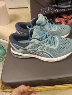 Women's Asics Gel Gt 1000