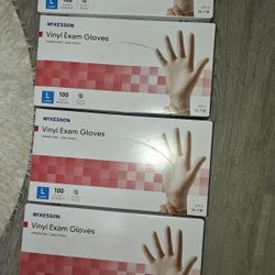 Gloves 