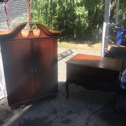 CLASSIC BOMBAY ARMOIRE