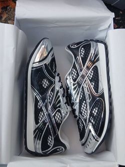 Men's size 11 Sneakers