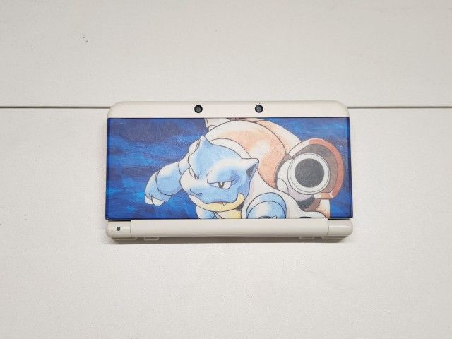 New Nintendo 3DS Pokemon W/ HShop