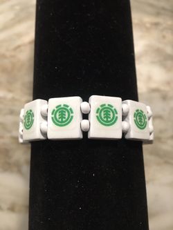 Element jewelry bracelet