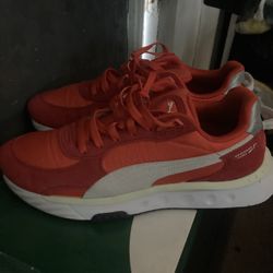 Puma’s for sale almost brand new!!!