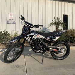 250cc Dirt Bike 