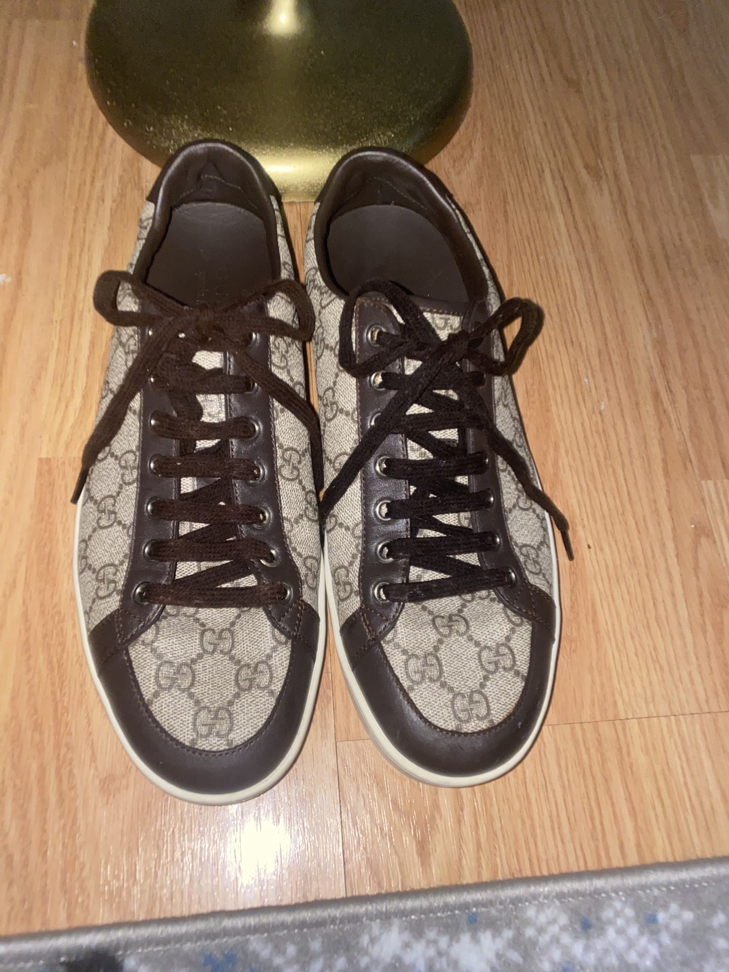 Gucci Brooklyn GG Supreme low-top sneakers - good condition