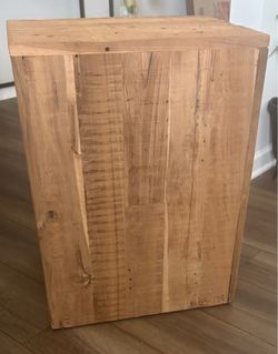 Wood cabinet