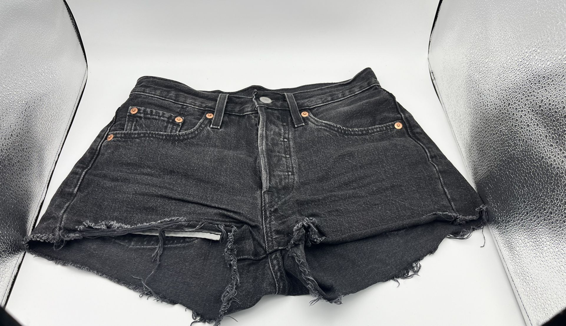 Levi 501 Women’s Cut Off Short Shorts Black Size 24 Waist