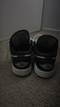 Nike 1s