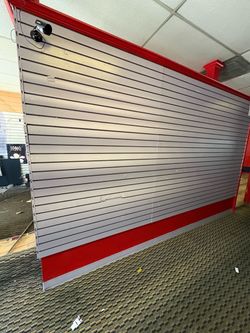 Grid wall