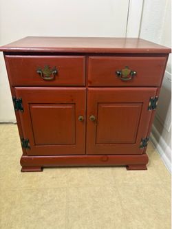 Reddish brown wooden 2 -drawer cabinet