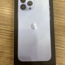 Unlocked 256gb IPhone 13 pro Max