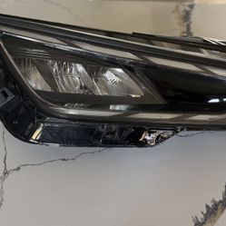 Kia Headlamp Assembly (92102-CV020)