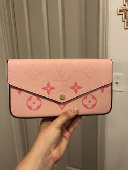 Pink Crossbody Bag! 
