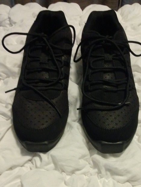 Pre- Owned Women's CapezioX Dance Shoes