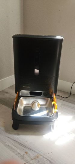 Automatic Dog Feeder for Large Breed - 15L/ 63 Cups Anti-Clog Dog Food Dispen...