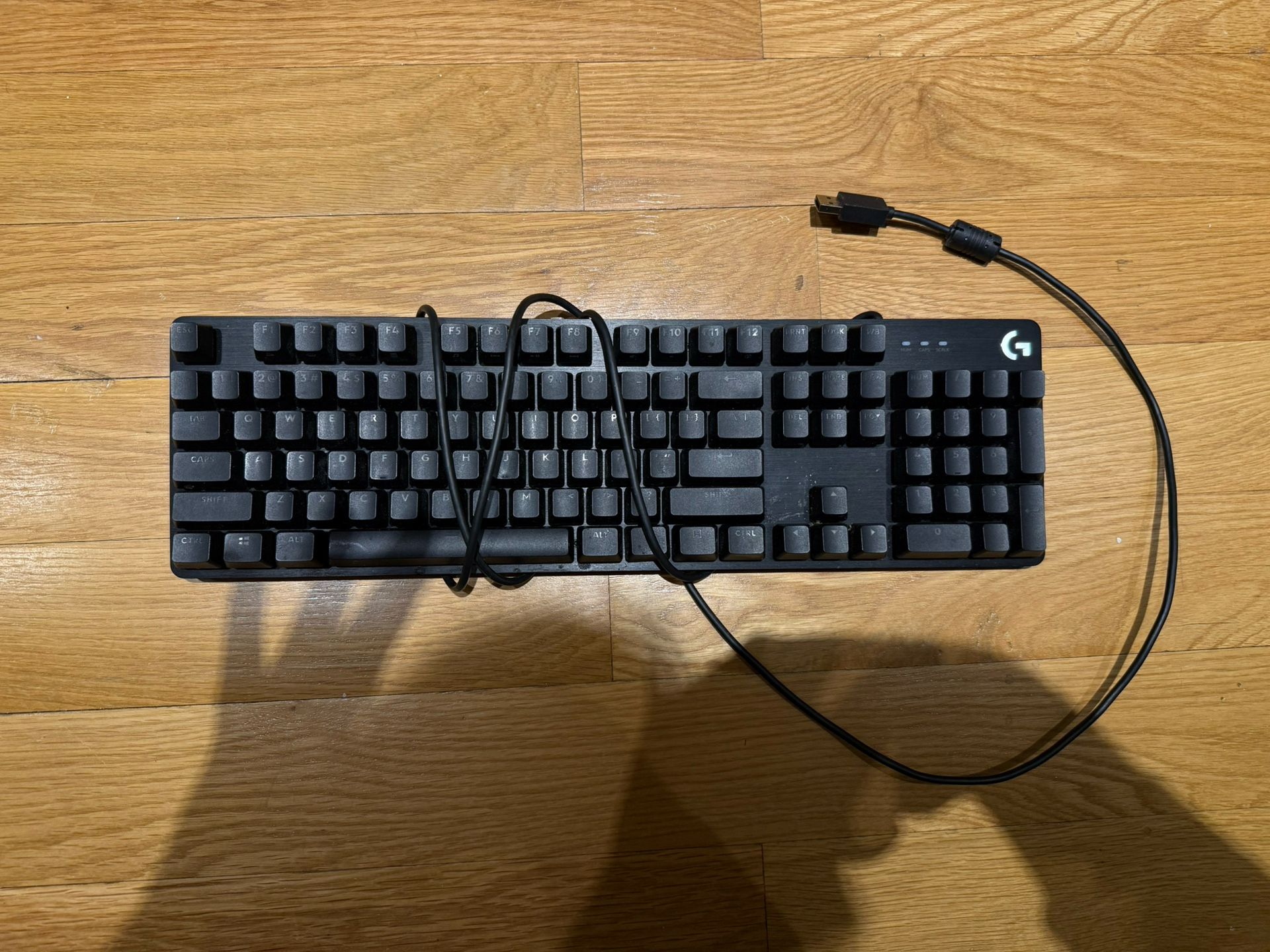 Logitech Full-Size USB Keyboard G413 SE