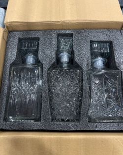 3 Bottle Decanter Set