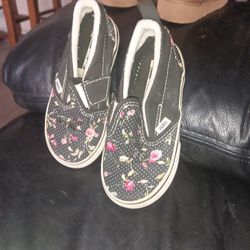 Girls Toddler Vans Size 7 And 1/2