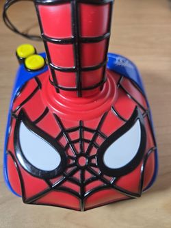 Jakks Pacific 2004 Marvel SPIDER-MAN TV Plug n Play Video Game 
