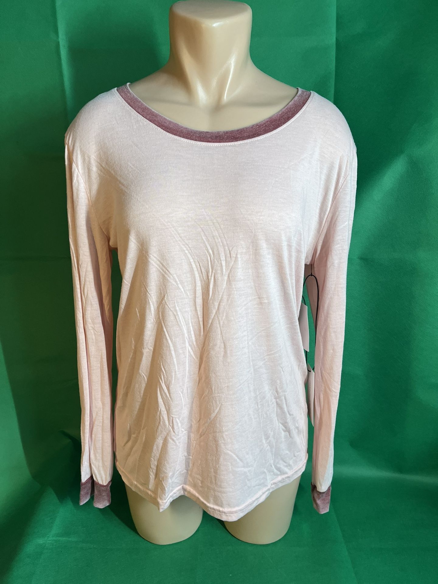Treasure and Bond Ringer Crew Neck Woman Long sleeve Shirt Med.