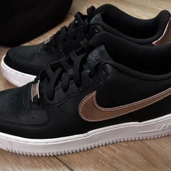 Nike AF 1 Metallic Rose Gold 