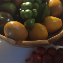 Vintage. Large Wooden Lazy Susan With Wood Fruit 
