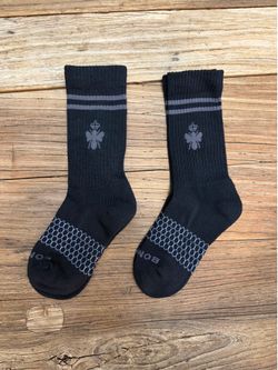 NEW 2  pairs of Bombas socks women’s small