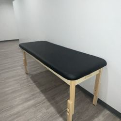 Massage Table 