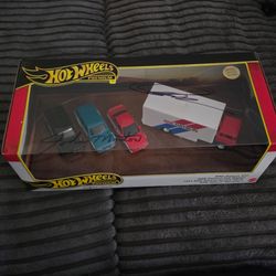 Hot Wheels  BRE GARAGE DATSUN 510 620 Signed by JOHN MORTON & PETER BROCK exclusive